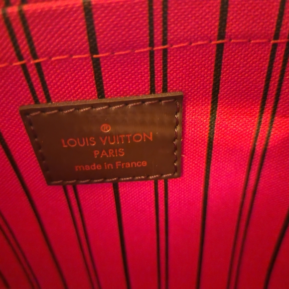 Louis Vuitton Damier Brown and Black Checkered Wristlet - Picture 6 of 8